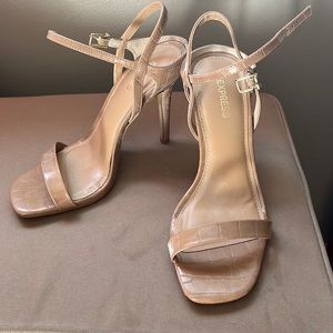 Express Size 7 Stilettos